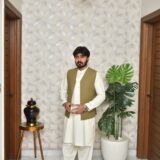 best shalwar kameez with waistcoat