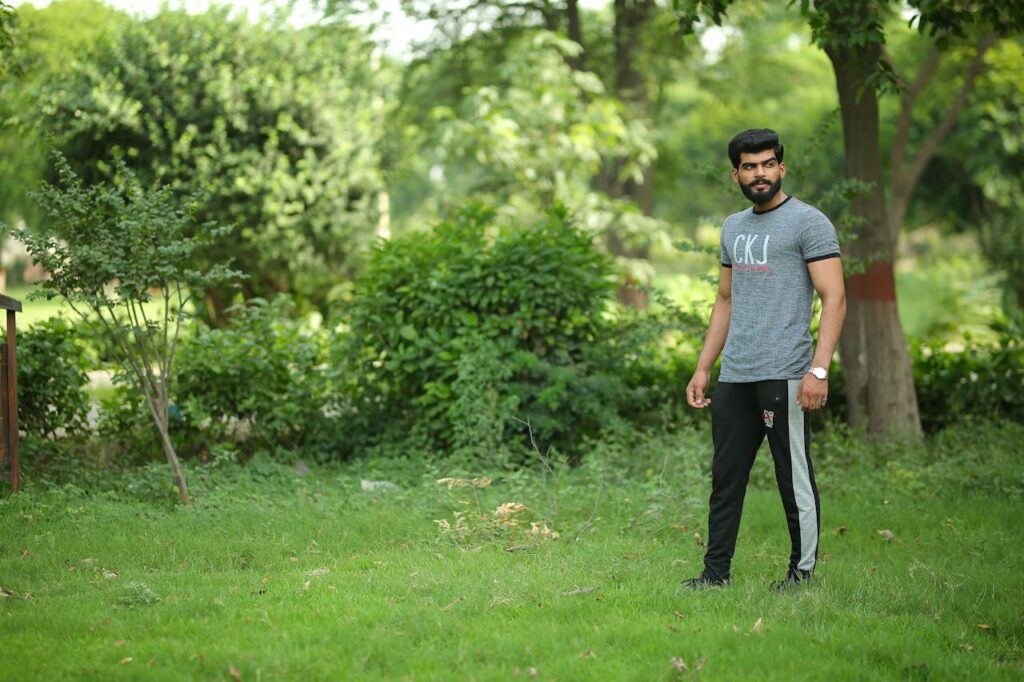 Round Neck T-Shirt Pakistan
